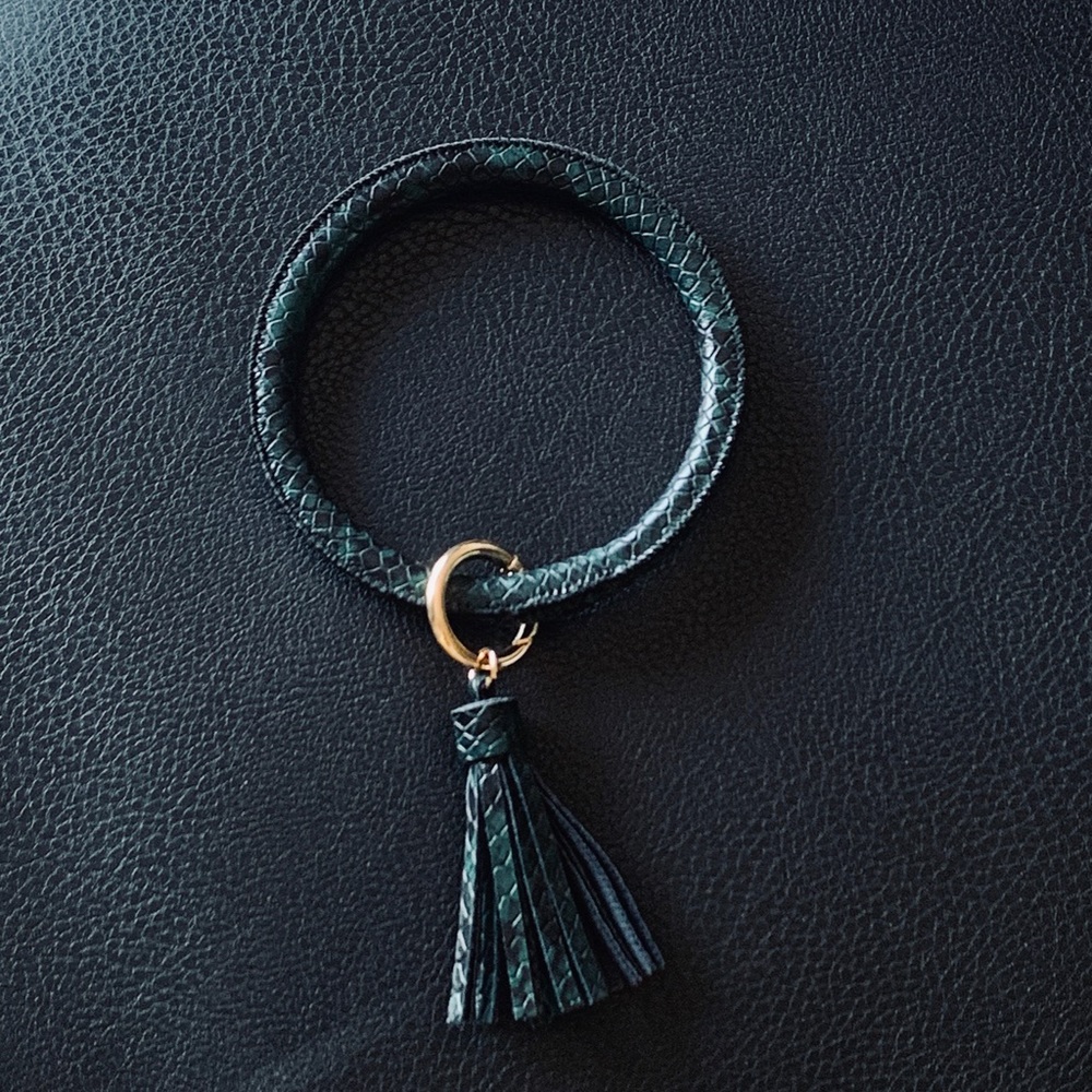 key ring bracelet
